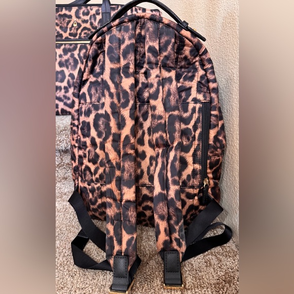 Michael Kors Kelsey Leopard Nylon Travel Set: Large Backpack & Tote Bag - Picture 3 of 16